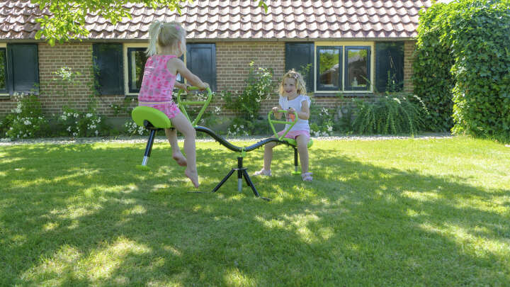 EXIT TOYS Kreisende Wippe Spinner